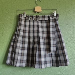NWT ANAOBAI AMEICOM PLAID PLEATED HIGH WAISTED SKORT IN SIZE MEDIUM